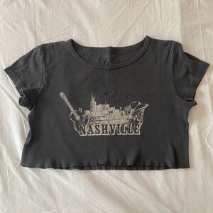 Brandy Melville Nashville cropped tee